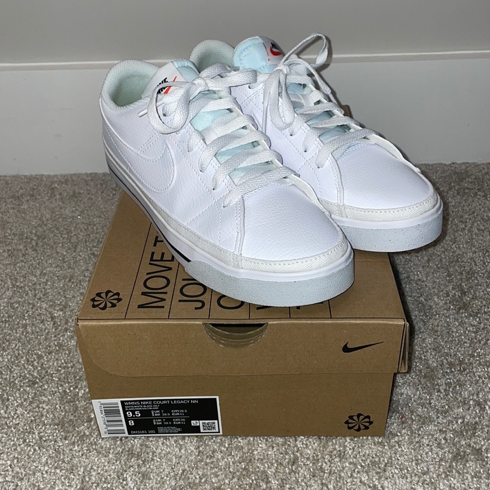 Nike Court Legacy sneakers